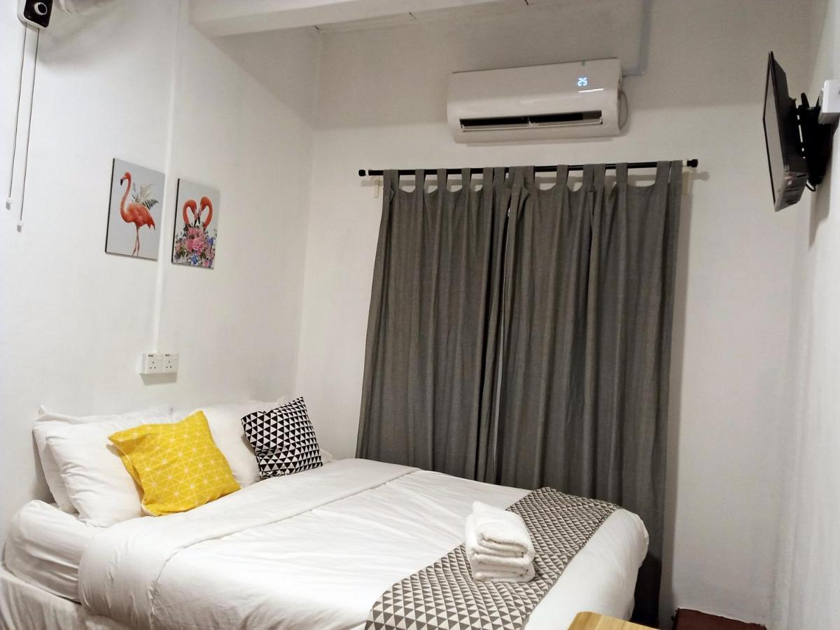 Hotel Pengkalan Dua Malacca Exterior foto